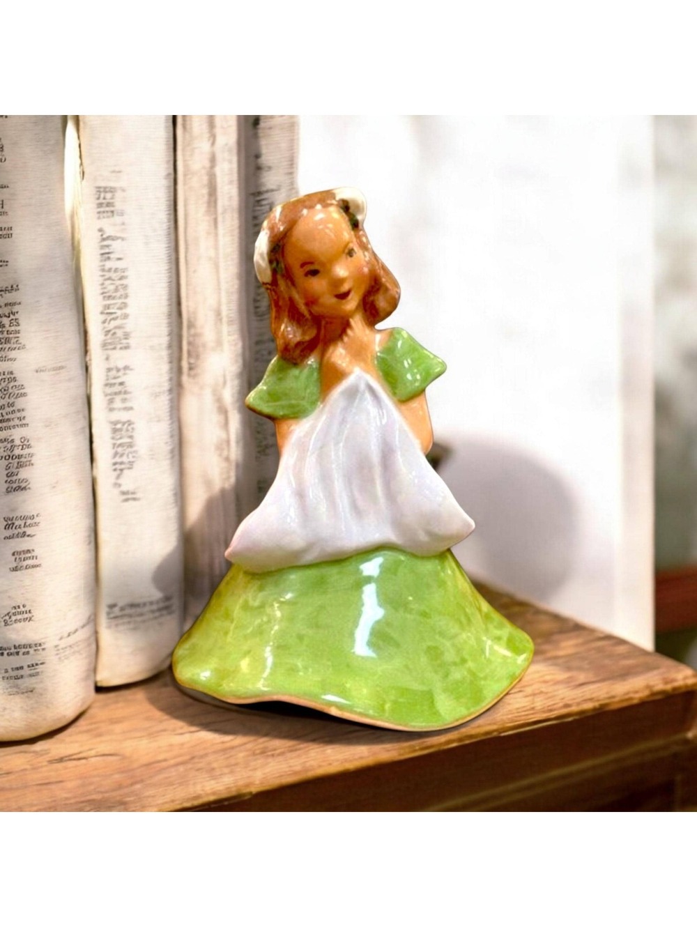 Jessie Grimes 1940's Flower Girl Vase
